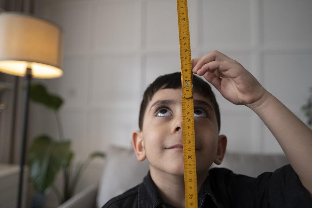 Talller Person NCDS | Are taller people more clever?